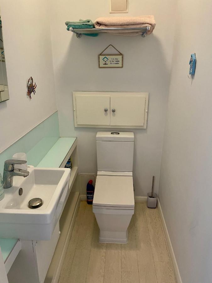Seascape With Outstanding Sea Views * Brighton